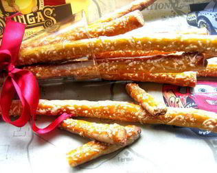 Десертные палочки с сыром Джюгас