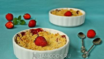 Клубничный крамбл