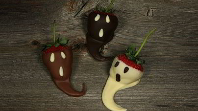 Клубника в шоколаде на Хэллоуин