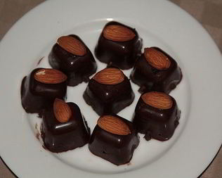 Домашние конфеты с вишневым ликером