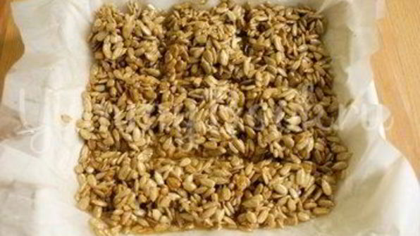 козинаки из семечек подсолнуха в мультиварке