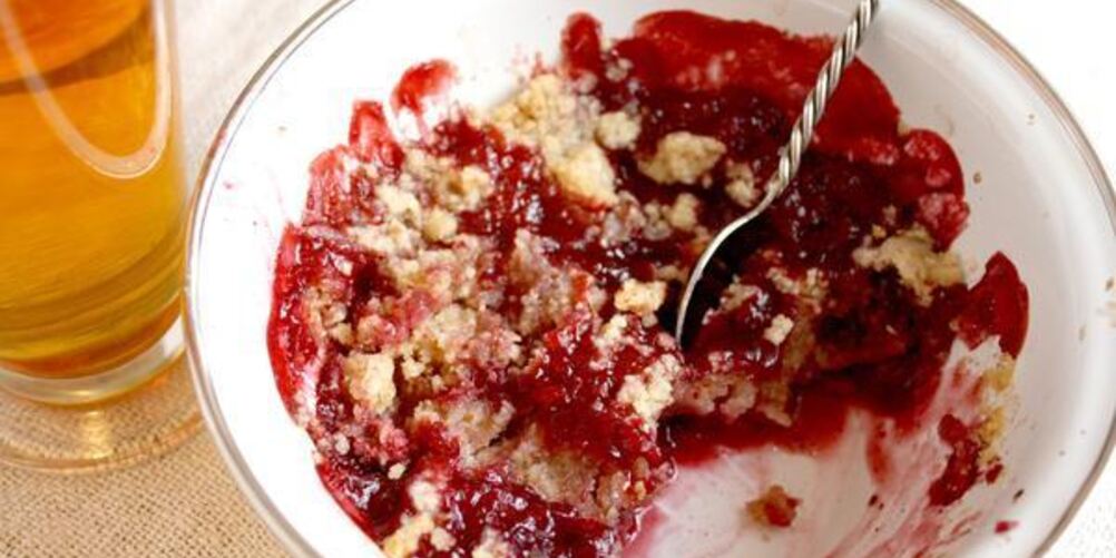 Рецепт крамбл с ягодами