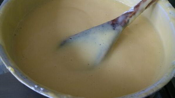 блинчики с клубникой и заварным кремом