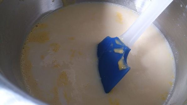 блинчики с клубникой и заварным кремом