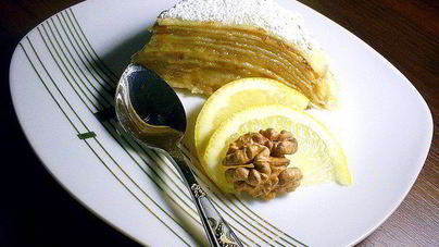 Блинный тортик с миндальным кремом