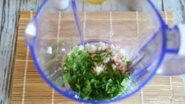 блинные рулетики с крабовым кремом