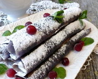 Черничные блинчики с кремом из маскарпоне