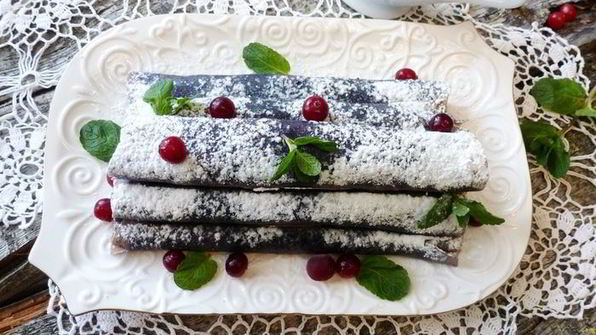 черничные блинчики с кремом из маскарпоне