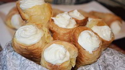 Домашние трубочки со сливочным кремом