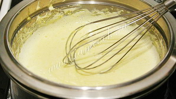 итальянский яичный крем с клюквой