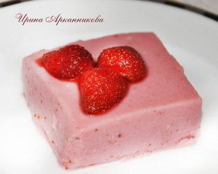 Клубничный крем с плавленным сыром