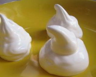 Крем для торта из белков