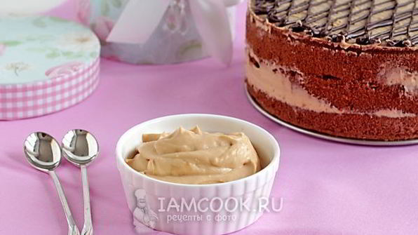 крем из сметаны и сгущенки для торта