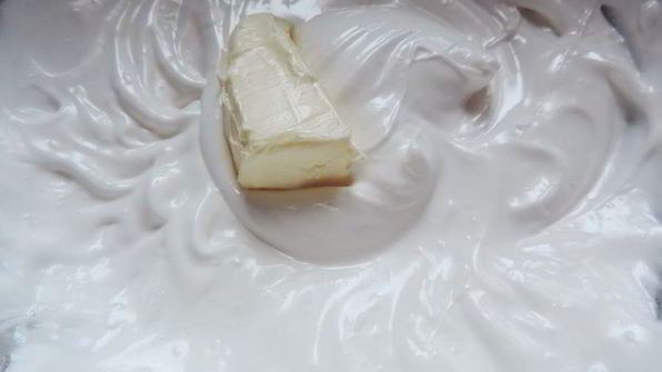 масляно-белковый крем для оформления