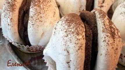 Меренги с шоколадным кремом