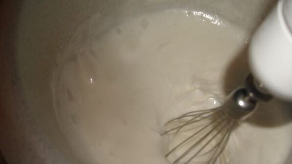 меренги с шоколадным кремом