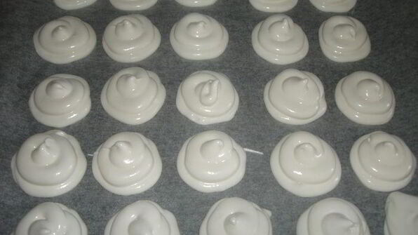 меренги с шоколадным кремом