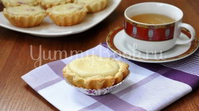 Песочные корзиночки с творожным кремом