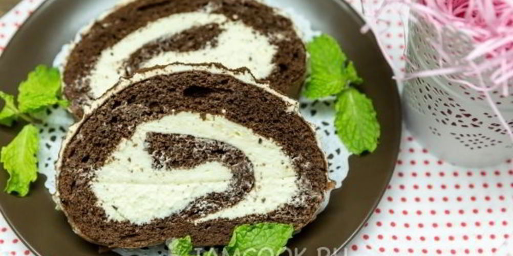 Рецепт шоколадный бисквитный рулет со сливочным кремом