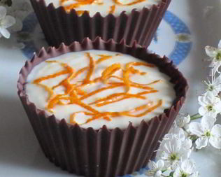 Шоколадные корзиночки с творожным кремом