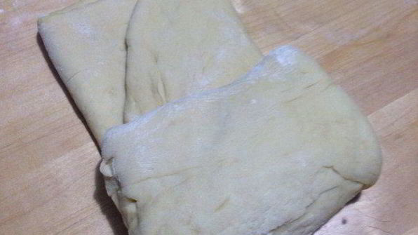 синнабон — булочки с корицей и сливочным кремом сверху