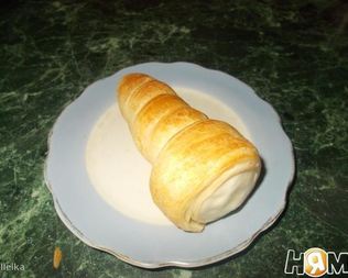 Слоеные трубочки с заварным кремом