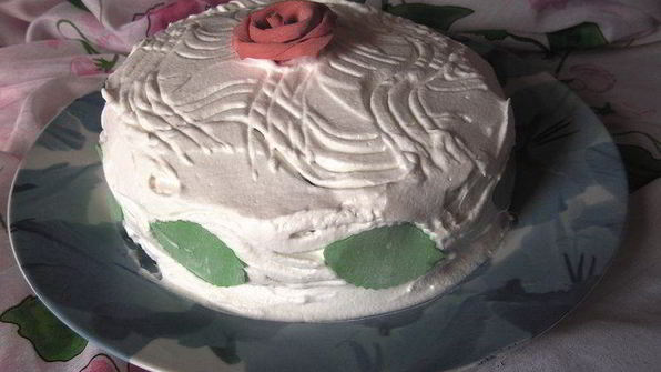 тортик с заварным лимонно-сгущенным кремом и сливками