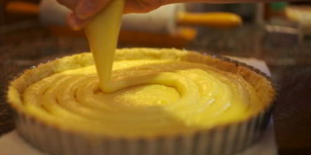 Рецепт универсальный заварной ванильный крем