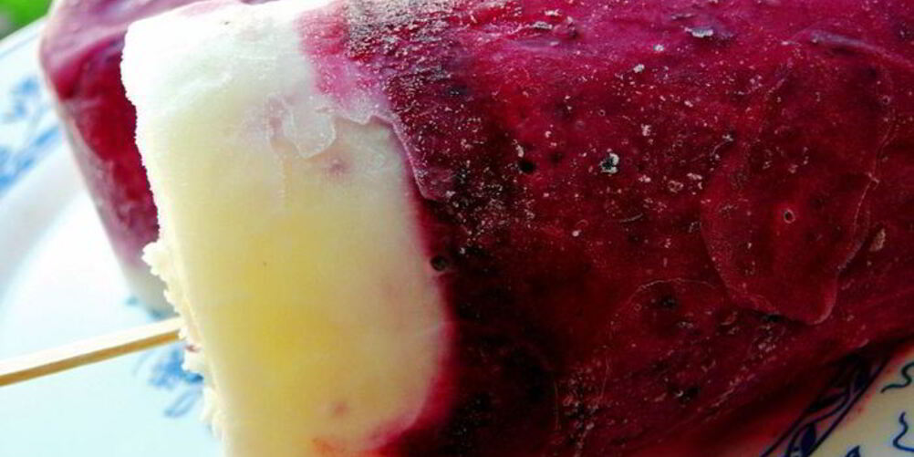 Рецепт черносмородиновое мороженое с йогуртом