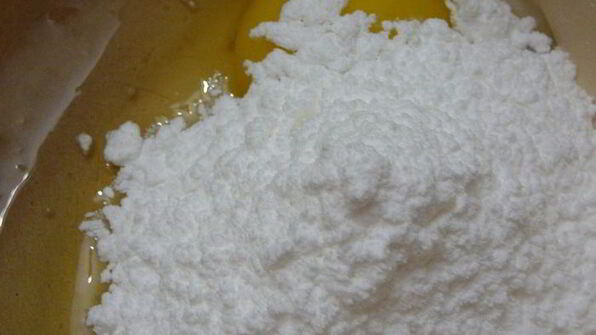 черносмородиновое мороженое с йогуртом