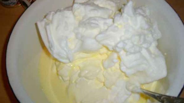 домашнее сливочное мороженое