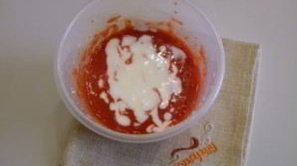 клубничное мороженое из йогурта