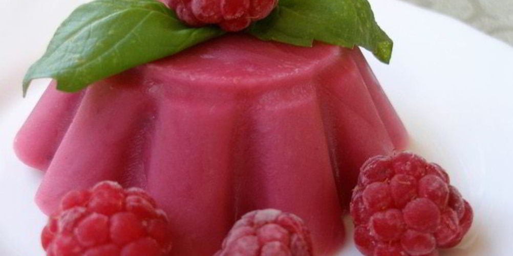 Рецепт малиновое мороженое с базиликом