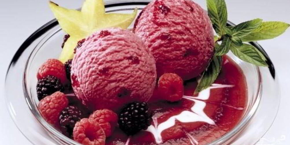 Рецепт малиновое мороженое
