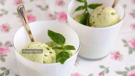 Мороженое из базилика