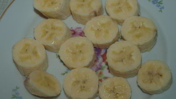 мороженое из топленого молока с шоколадной крошкой