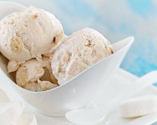 Мороженое на сгущенном молоке с маршмеллоу