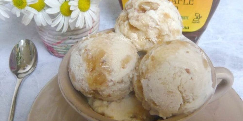 Рецепт мороженое с кленовым сиропом и грецкими орехами