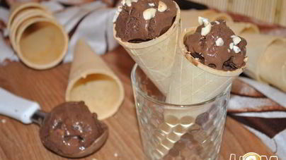 Мороженое шоколадно-кофейное