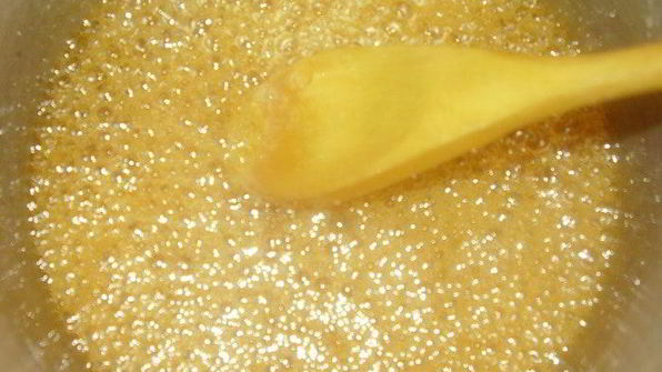 сливочно-клубничное мороженое