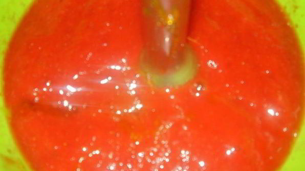 сливочно-клубничное мороженое