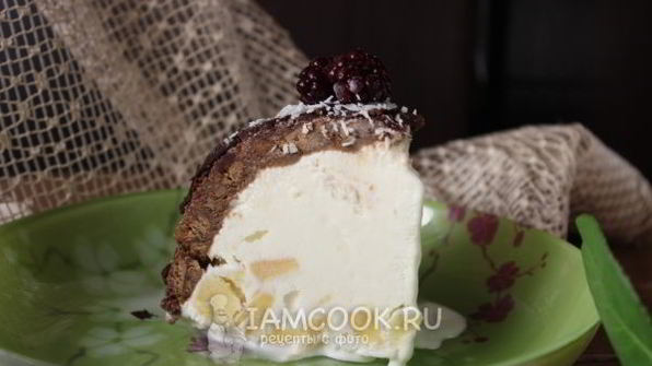 торт-мороженое с ананасом