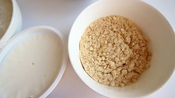 творожное мороженое с мягким грильяжем