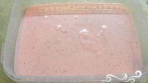 земляничное мороженое