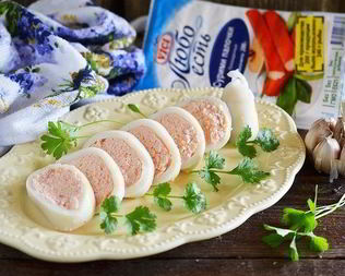 Кальмар, фаршированный крабовым муссом