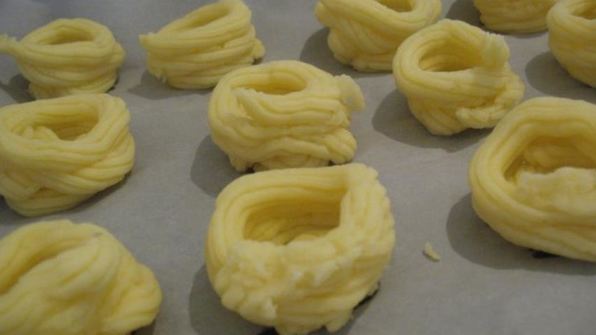 картофельные корзинки с рыбным муссом