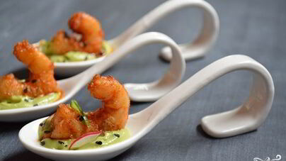 Мусс из авокадо с креветками