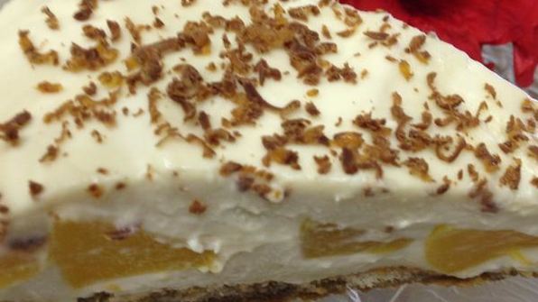 мусс из белого шоколада с персиками