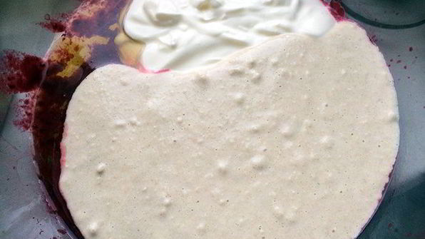 овсяно-ягодный десерт с йогуртом