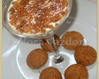 Панна котта с белым шоколадом, амаретти и ароматом капучино